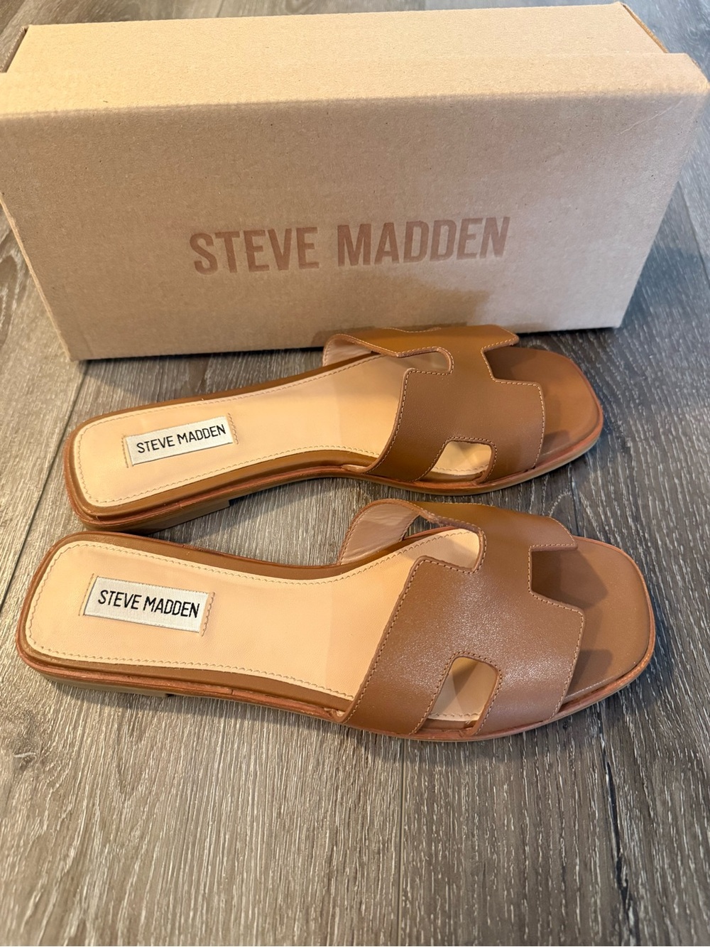 Steve Madden Hadyn Cognac Leather Slide Sandals Size 9 - Picture 2 of 6